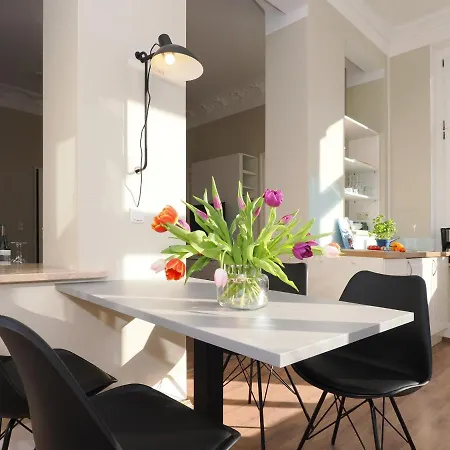 Carmen Apartment